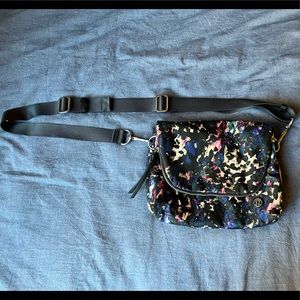 Lululemon Festival Bag Multicolor